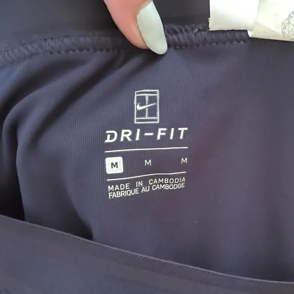 Nike Women’s Navy Blue Tennis Skirt w/ Shorts Size M - Picture 5 of 6